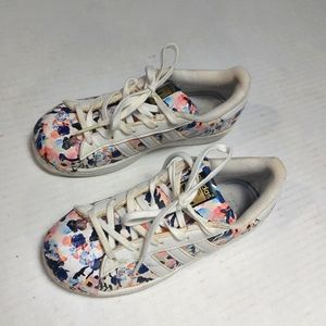 adidas gazelle silver green womens Adidas Kids Pre-School Originals Superstar Shoes in Black/White, Size 11